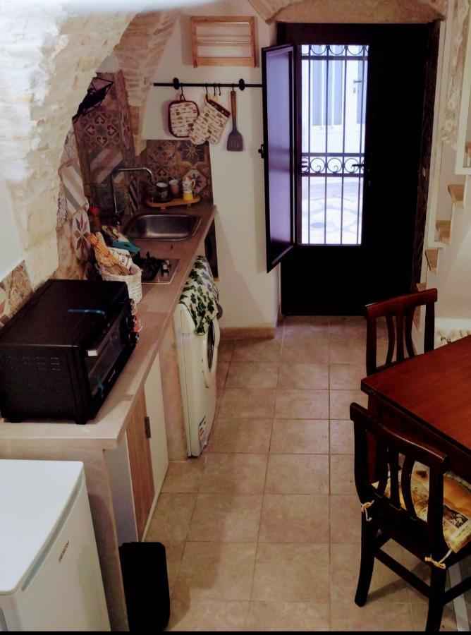 Al Bianco Nido White Stone In Holiday home