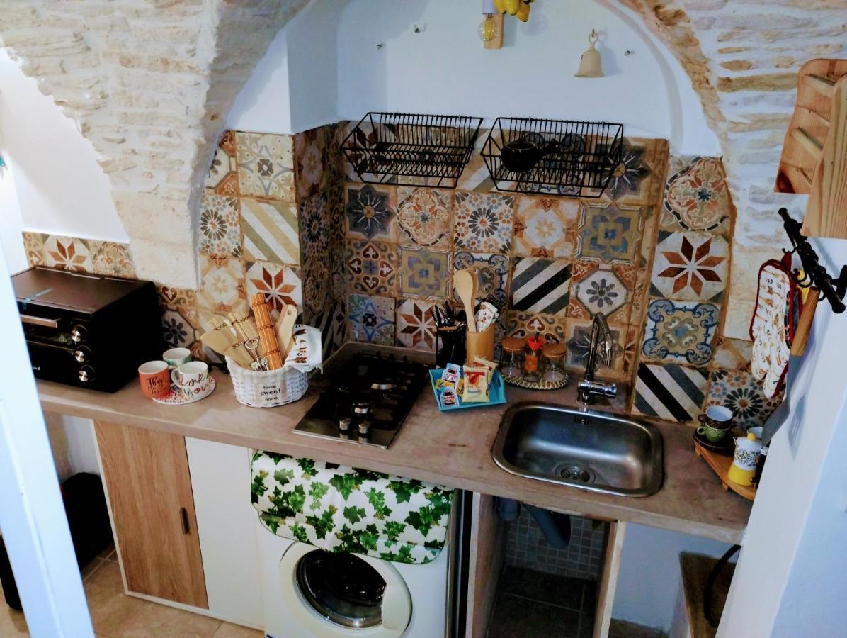 Al Bianco Nido White Stone In Holiday home *