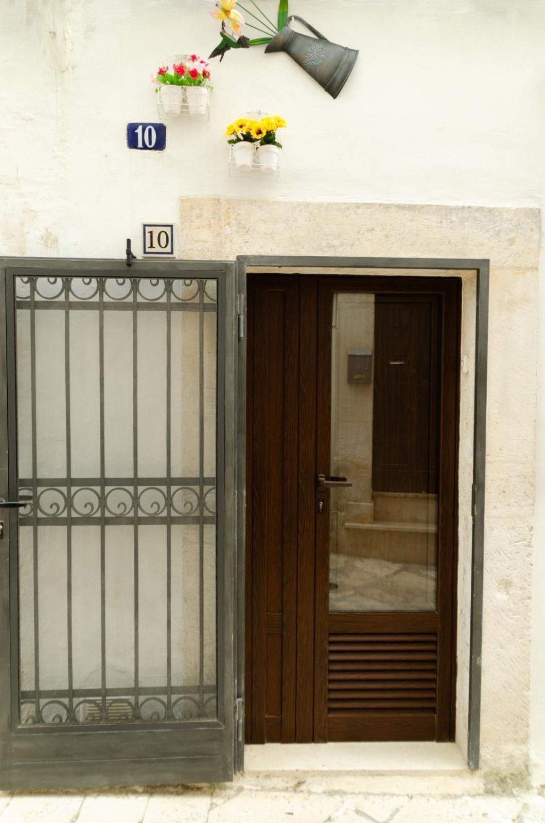 Al Bianco Nido White Stone In Holiday home Martina Franca